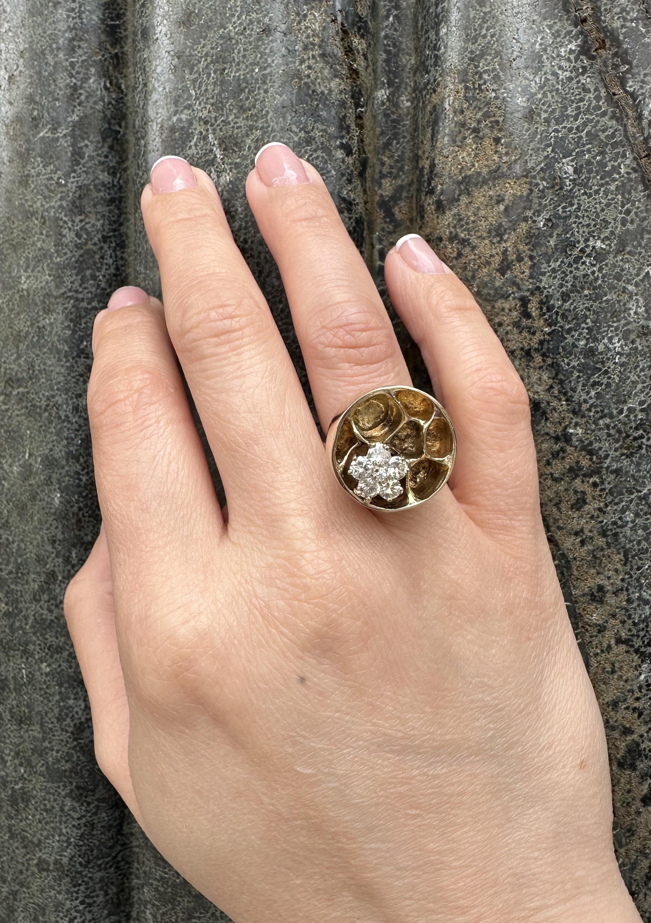 --Stone(s):--
(6) Natural Genuine Diamonds - Round Brilliant Cut - Prong Set - Fiery Brilliant - I/J Color - SI2/I1 Clarity - 0.85ctw (approx.)

Material: Solid 14k Yellow Gold
Weight: 17.96 Grams
Ring Size: 6.0 (Fitted on a finger. We can custom