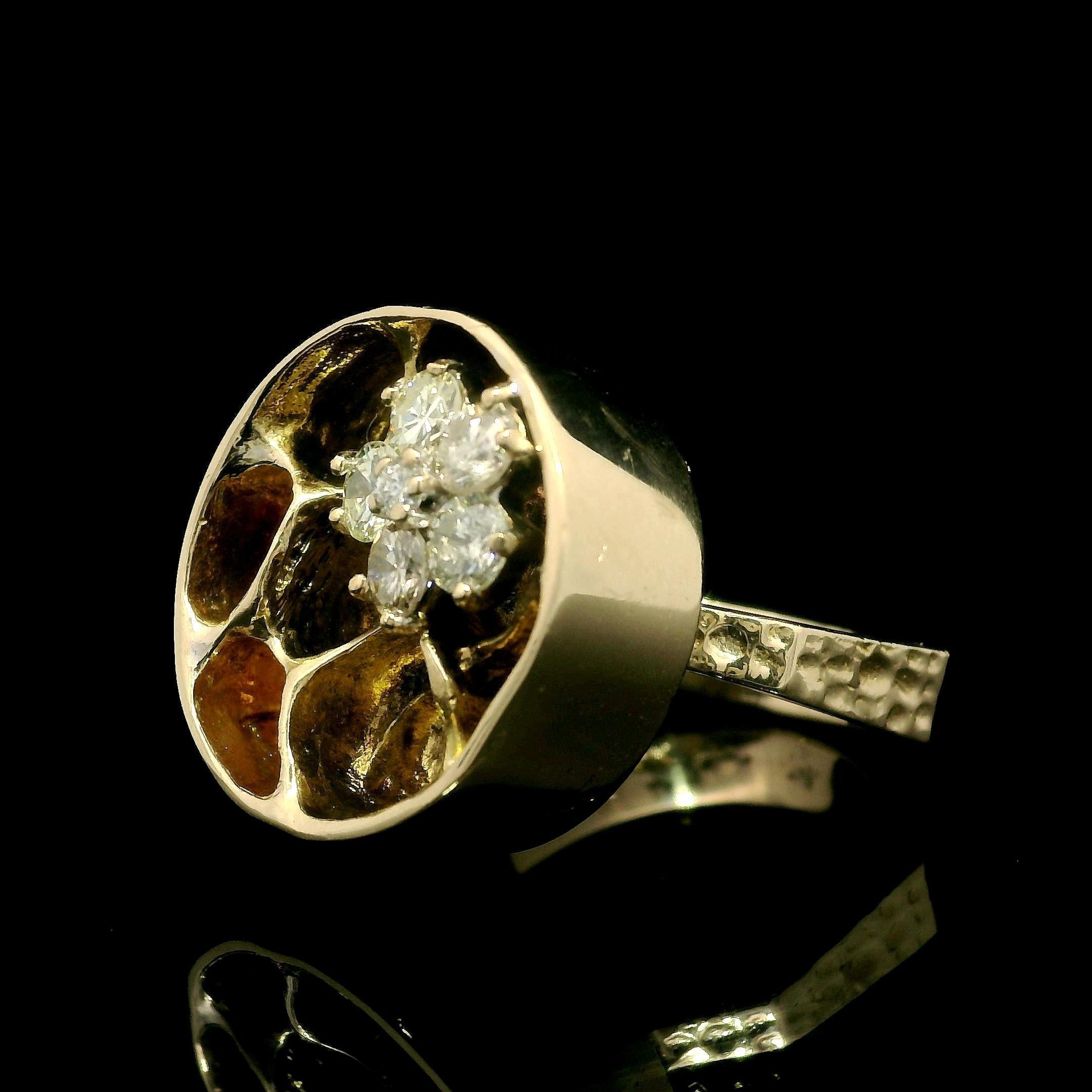 Vintage 14k Yellow Gold Diamond Honey Comb Flower Chunky Heavy Cocktail Ring For Sale 1