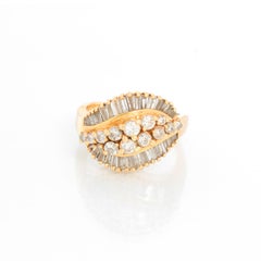 Vintage 14k Yellow Gold & Diamond Ring