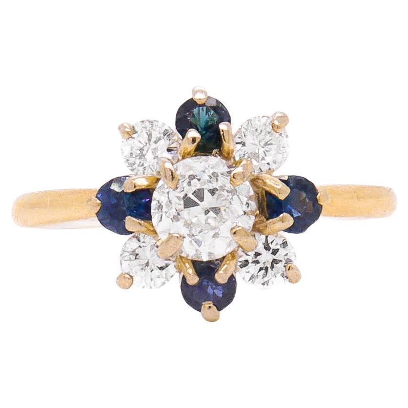 Anillo de Cóctel Vintage de Oro Amarillo de 14K, Diamantes y Zafiro Flor o Copo de Nieve