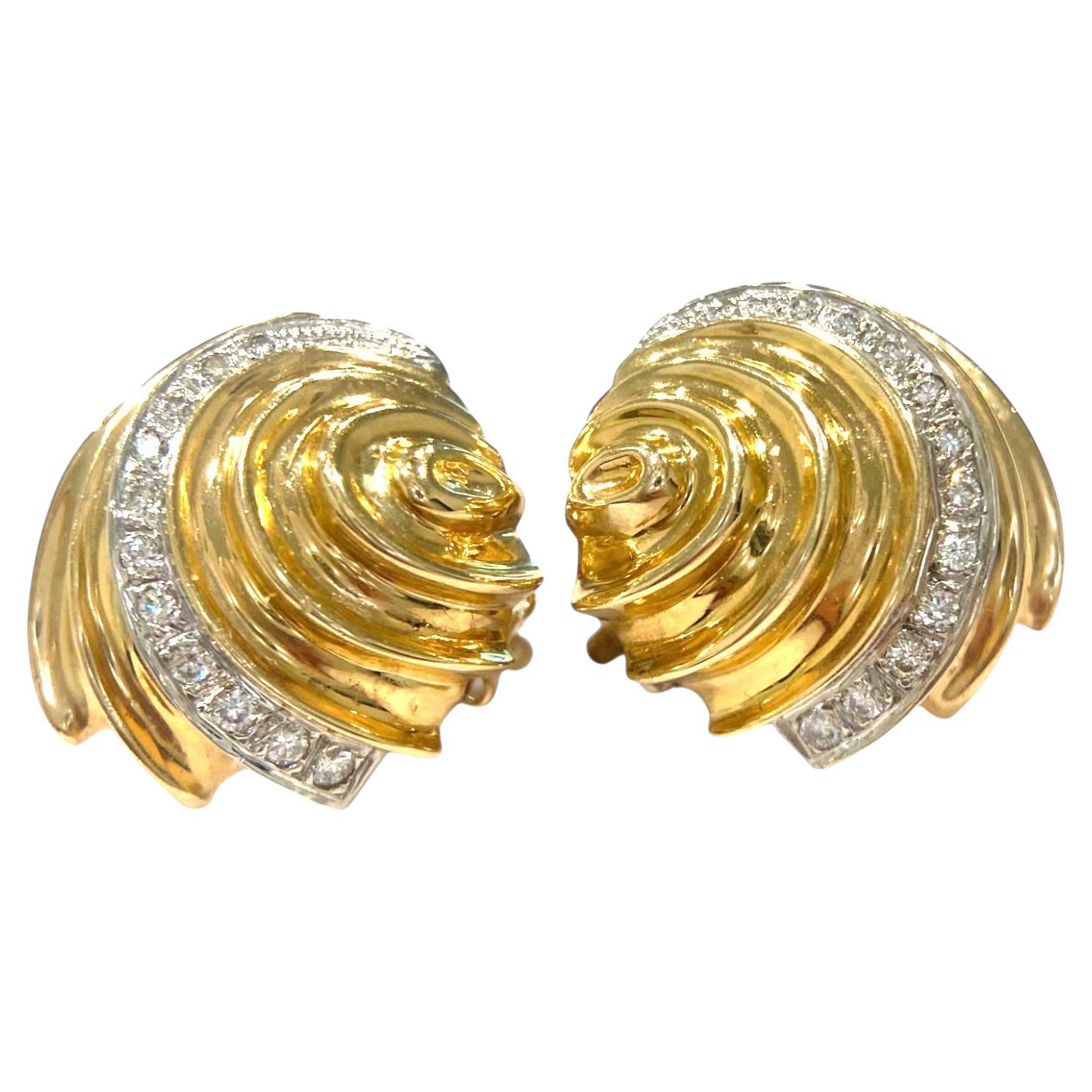 Boucles d'oreilles vintage en or jaune 14K avec diamant et coquillage de mer