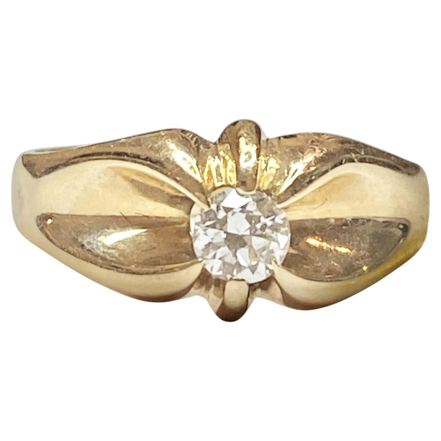 Vintage 14K Yellow Gold Diamond Solitaire Ring