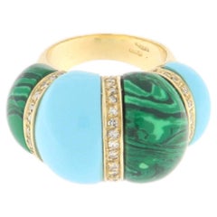 Anello da cocktail vintage in oro giallo 14 carati con diamanti, turchese e malachite, con montatura a grana