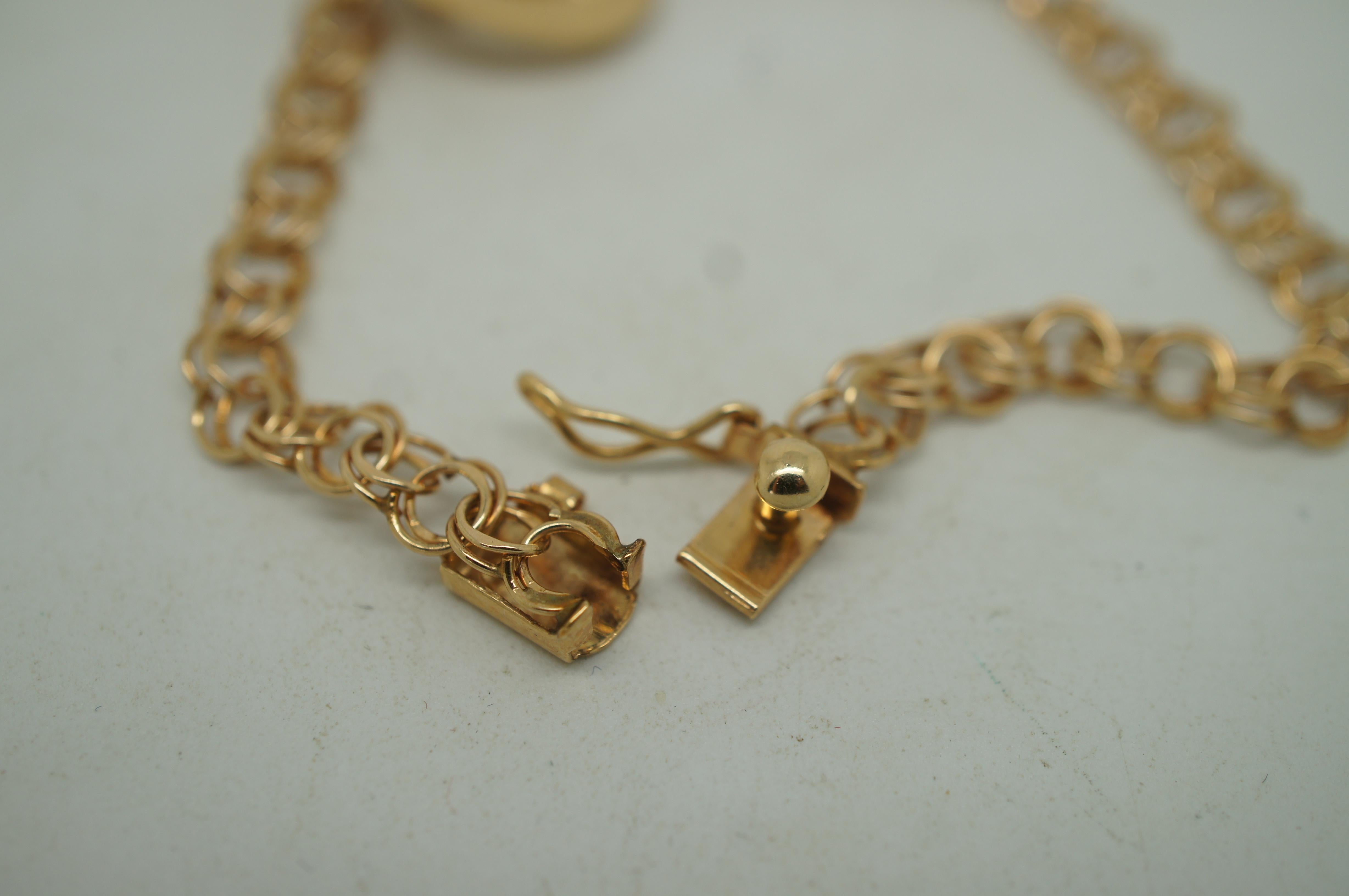 14K Gelbgold Double Link 3 Charm-Armband Rubin Saphir 16g (20. Jahrhundert) im Angebot