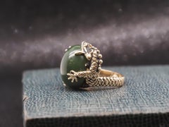 Vintage 14K Yellow Gold Dragon Holding Jade Ring