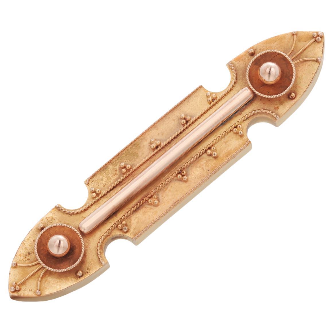 Vintage 14K Yellow Gold Etruscan Revival Brooch For Sale