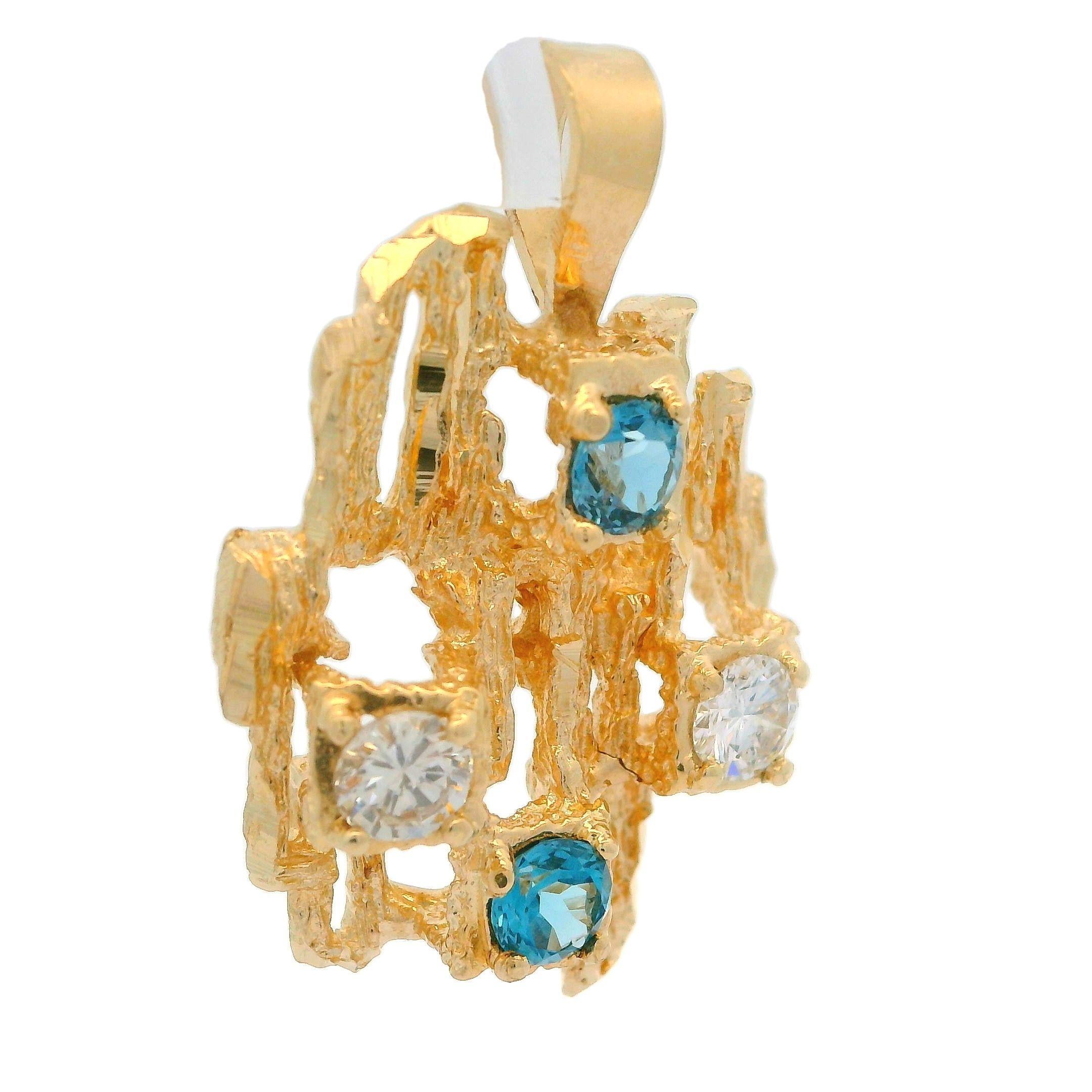 Vintage 14k Yellow Gold Fiery White and Blue Diamond Nugget Texture Pendant For Sale 3