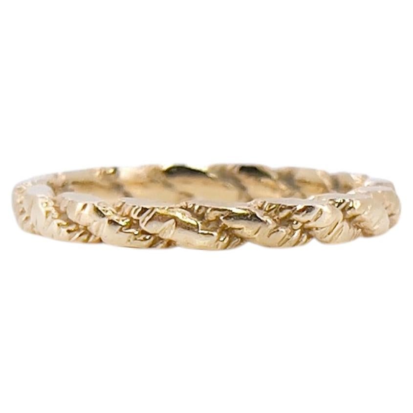 Vintage 14K Yellow Gold Flat Rope Band Ring, Size 6.25, Circa 1980s For Sale