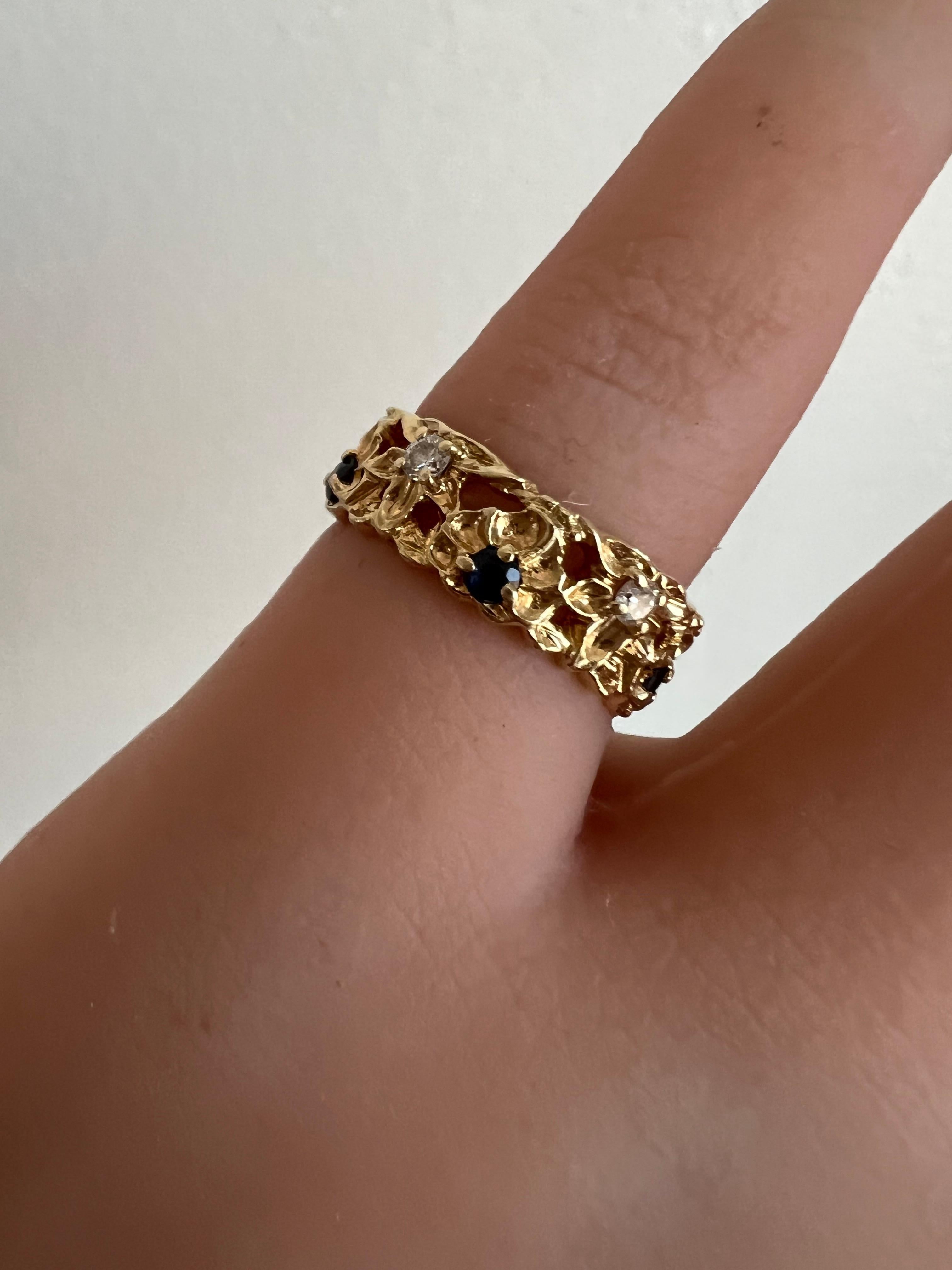 Vintage 14K Yellow Gold Floral Eternity Band Wedding Band. 1