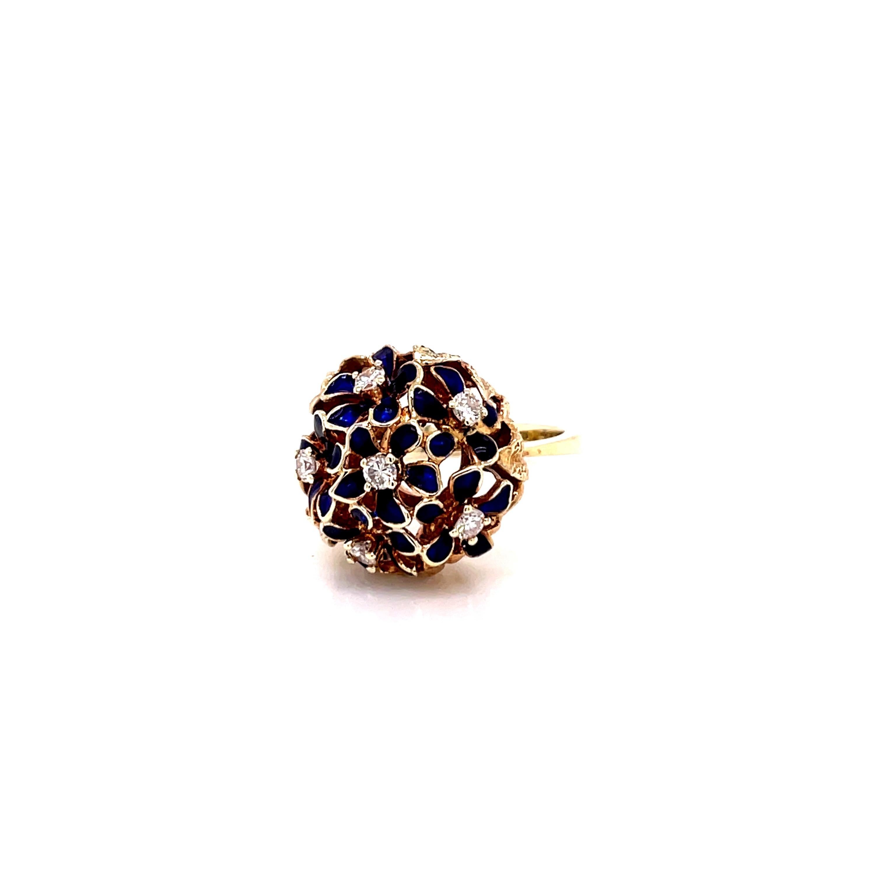 Victorian Vintage 14K Yellow Gold Flower Ring with Blue Enamel and Diamonds For Sale