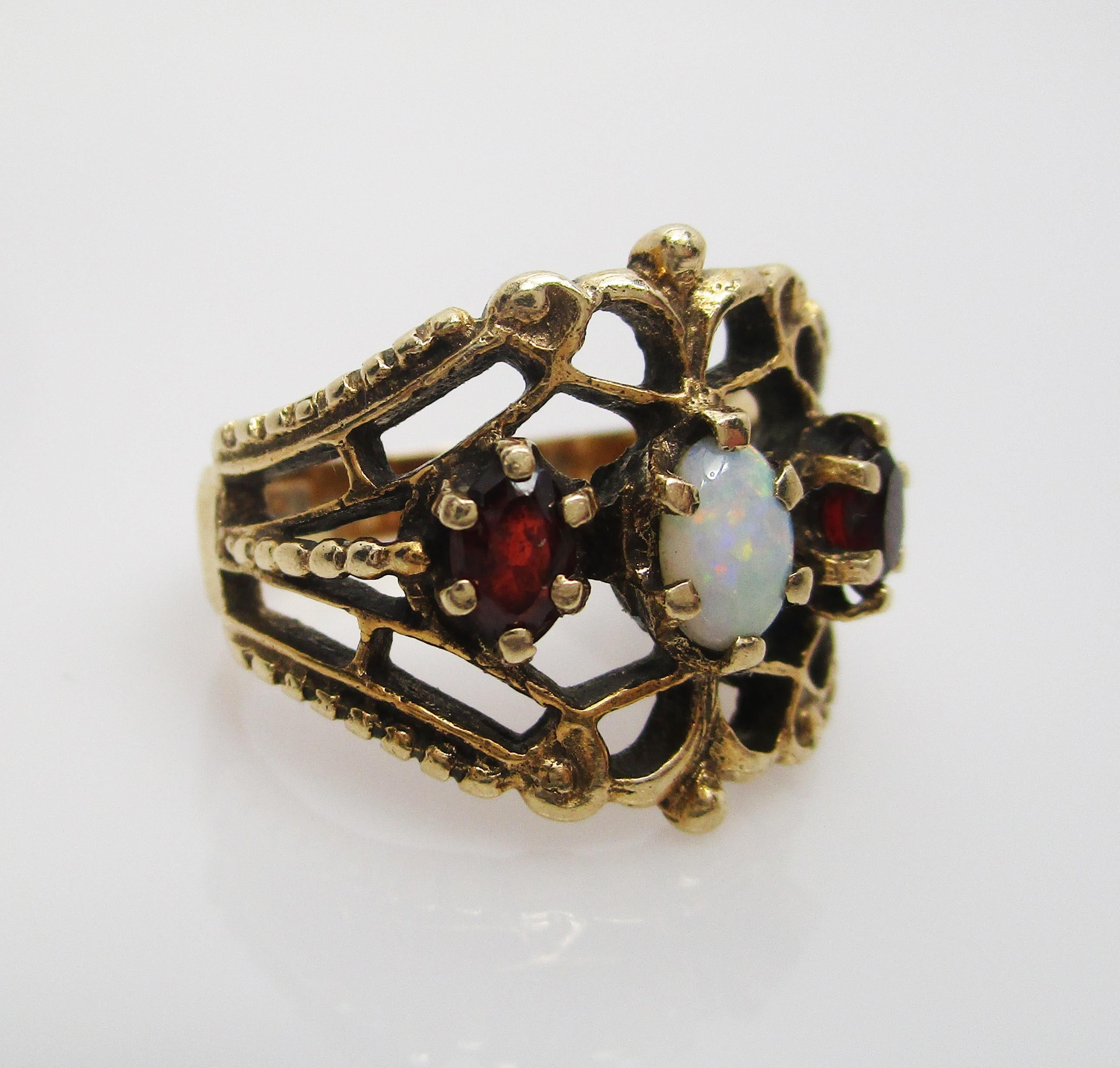 vintage garnet and opal ring