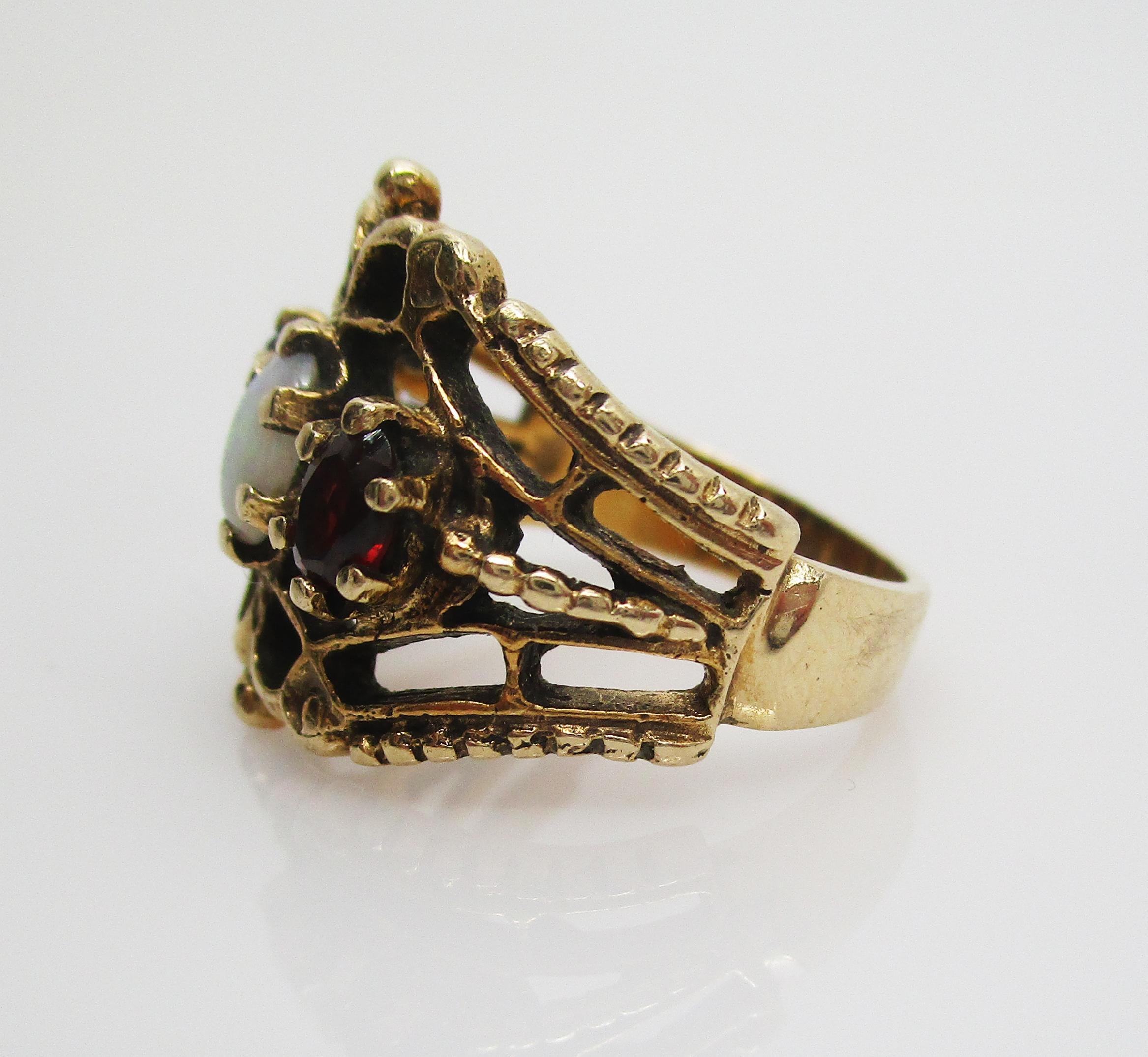 vintage garnet and opal ring