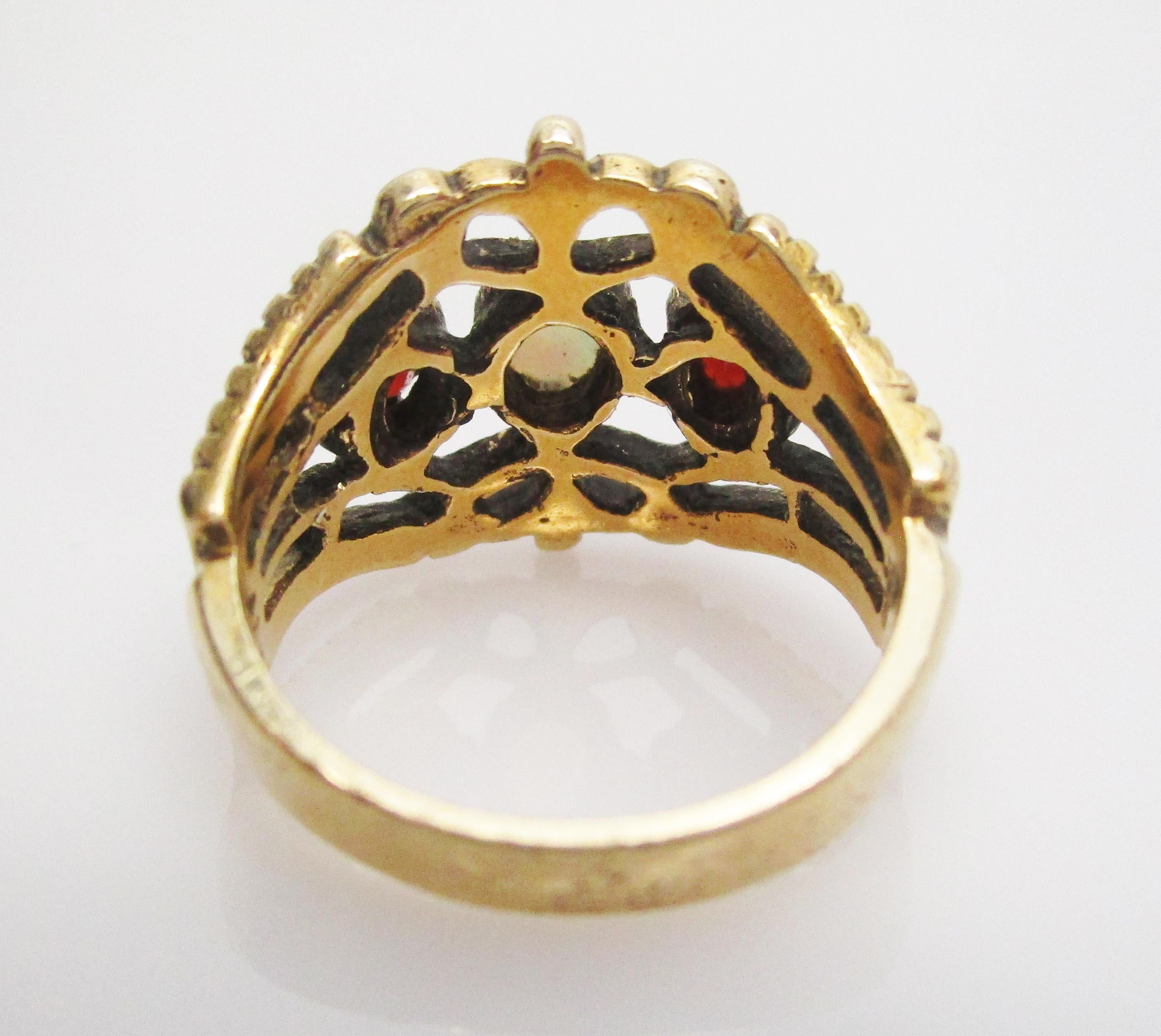 Oval Cut Vintage 14 Karat Yellow Gold Garnet and White Opal Filigree Ring