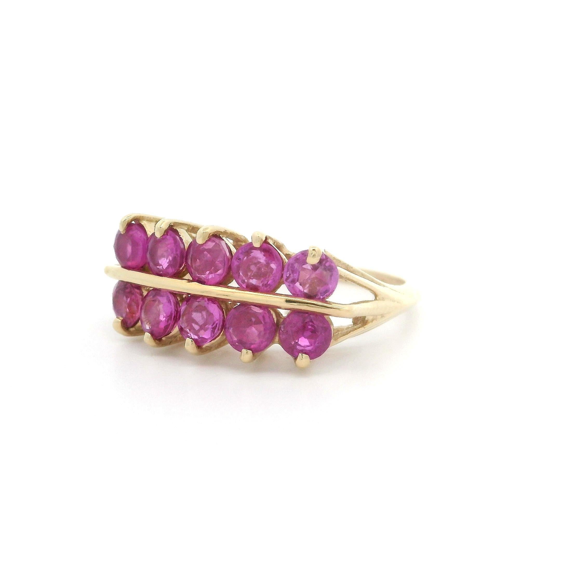 Vintage 14k Yellow Gold GIA 2ctw No Heat Burma Pink Sapphire 2 Row Band Ring In Good Condition For Sale In Montclair, NJ