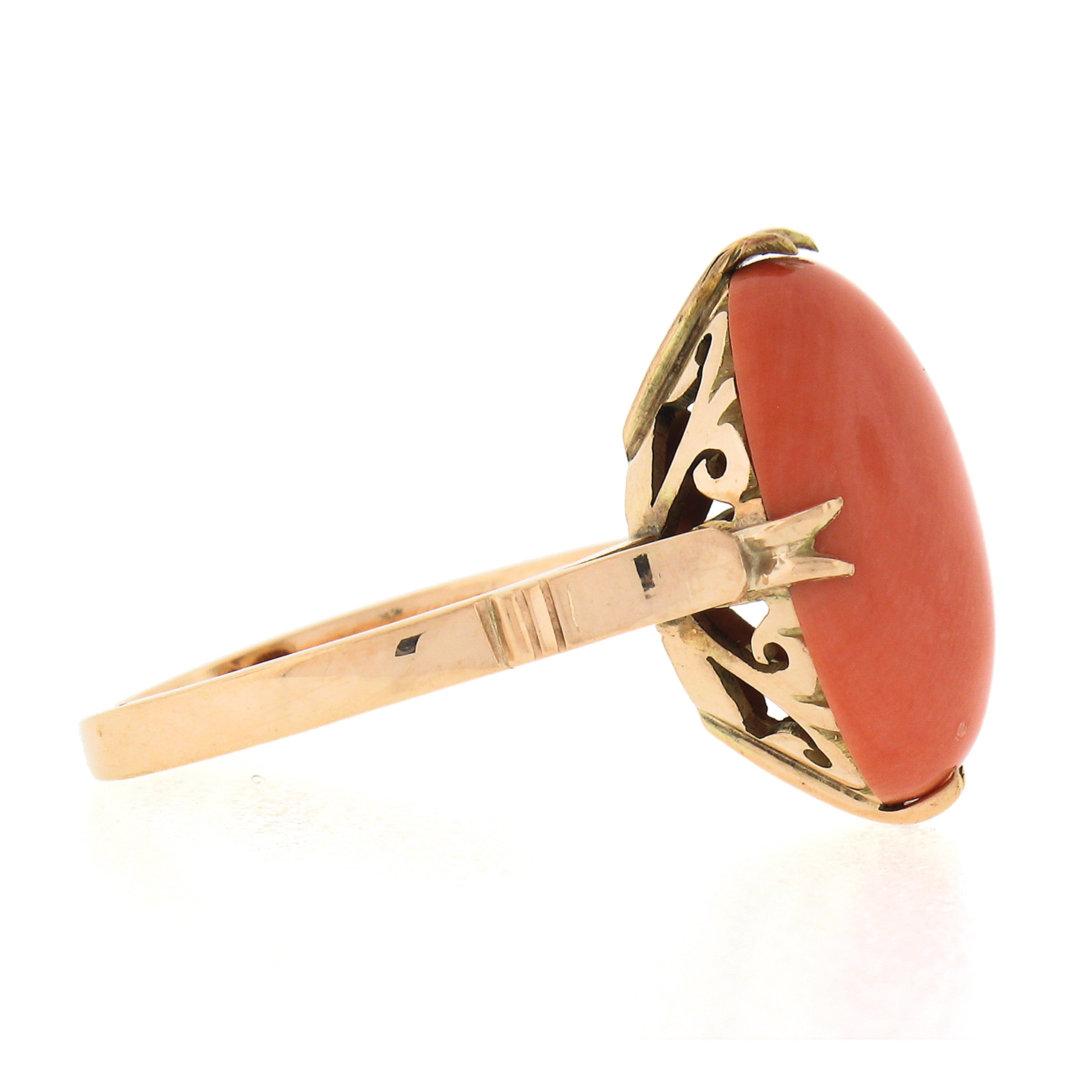 Vintage 14k Yellow Gold GIA Oval Cabochon Salmon Orange Coral Solitaire Ring In Good Condition For Sale In Montclair, NJ