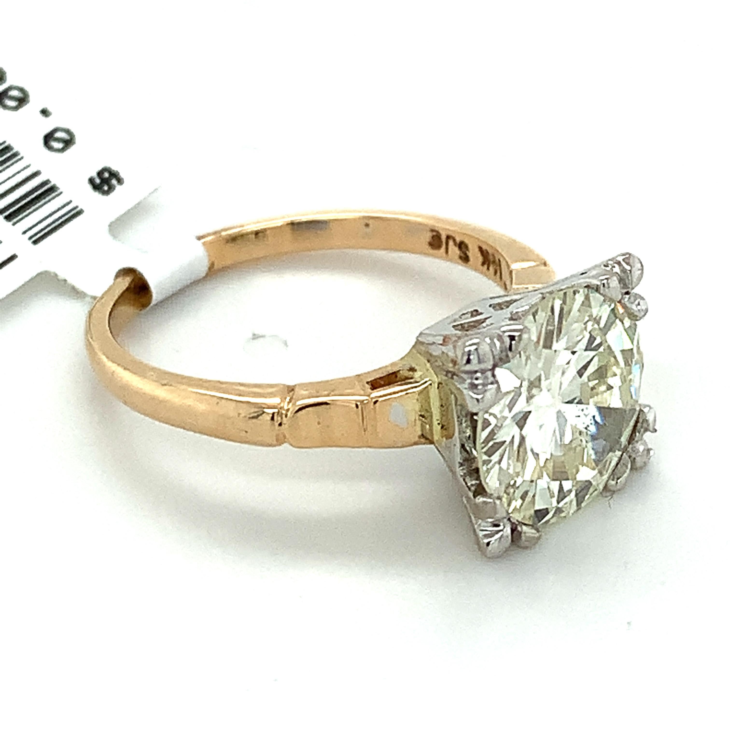 Vintage 14k Yellow Gold GIA Round Diamond 2.9ct N-SI2 Solitaire Ring In Good Condition In Montgomery, AL