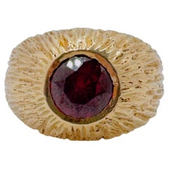 Vintage 14K Yellow Gold Gypsy-Set Rhodolite Garnet Ring, 0.92 ct