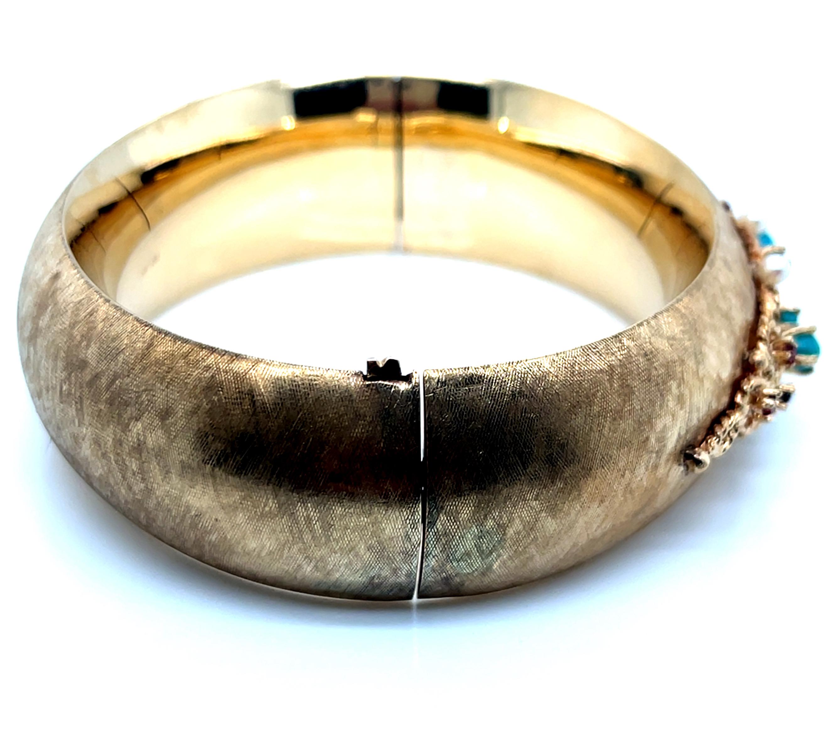 Bracelet jonc lourd vintage en or jaune 14 carats avec turquoise, perles et grenat en vente 1