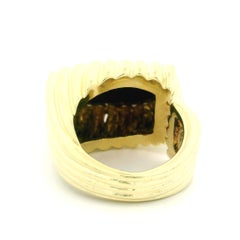 Vintage 14k Yellow Gold Inlay Onyx & Diamond Grooved Unique Shape Cocktail Ring