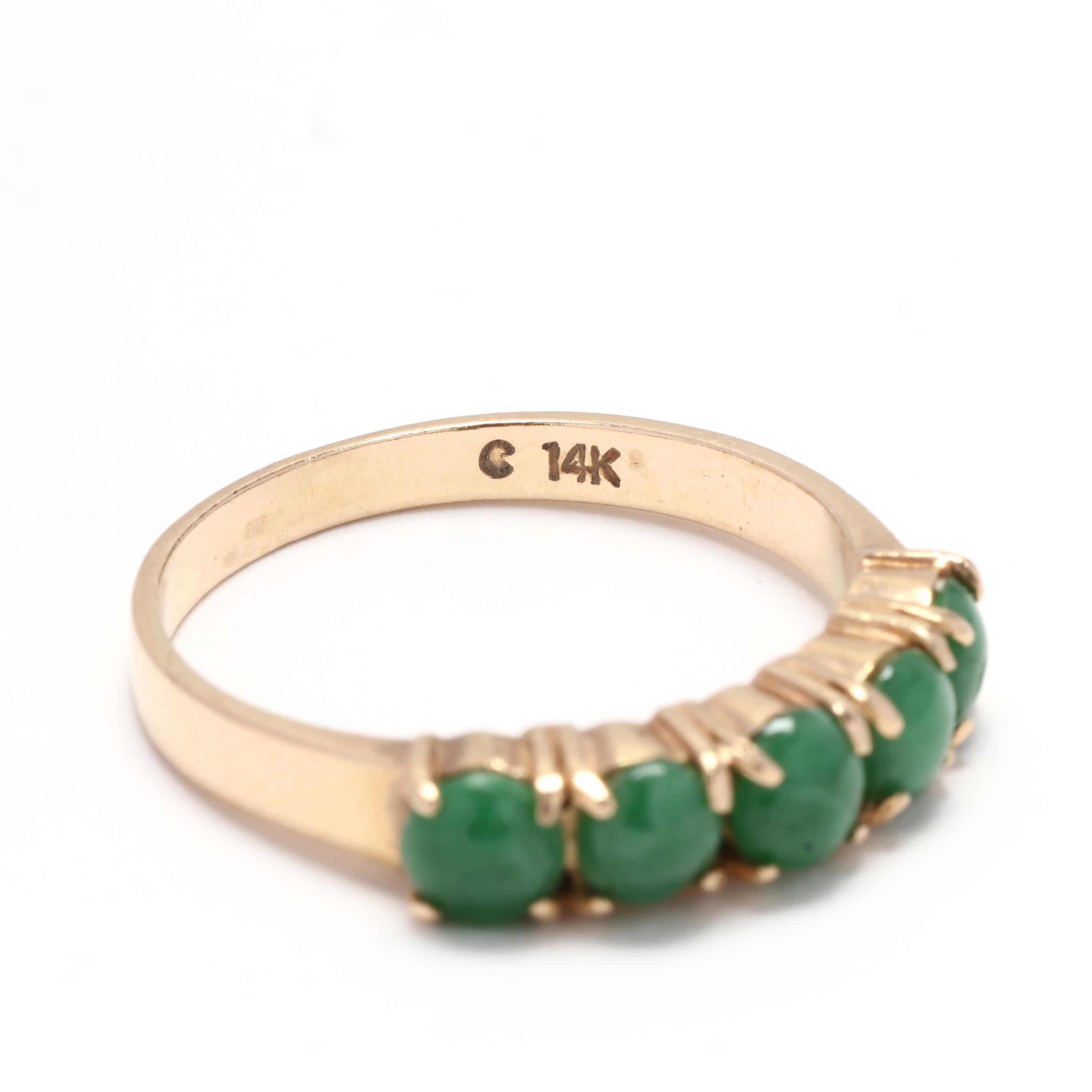 Women's or Men's Vintage 14 Karat Yellow Gold Jade 5 Stone Stackable Band Ring