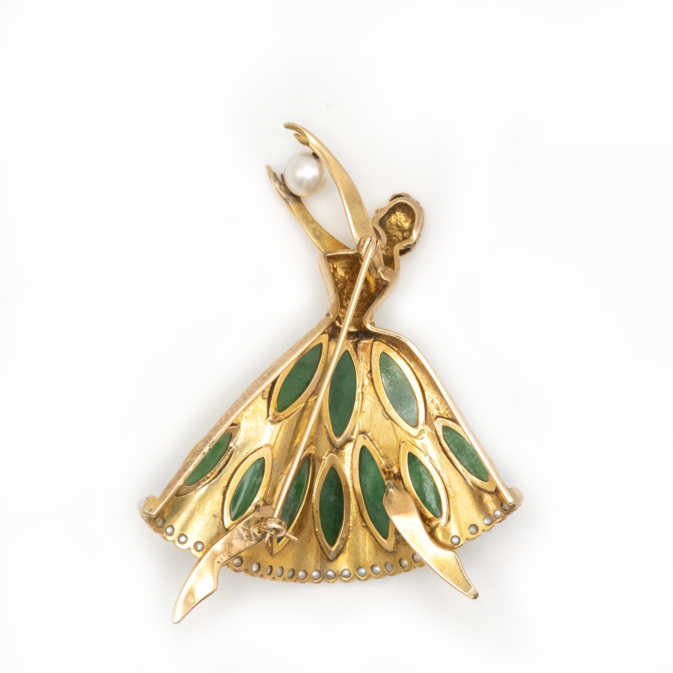 Broche bailarina vintage de oro amarillo de 14 quilates con jade y perlas en venta 8