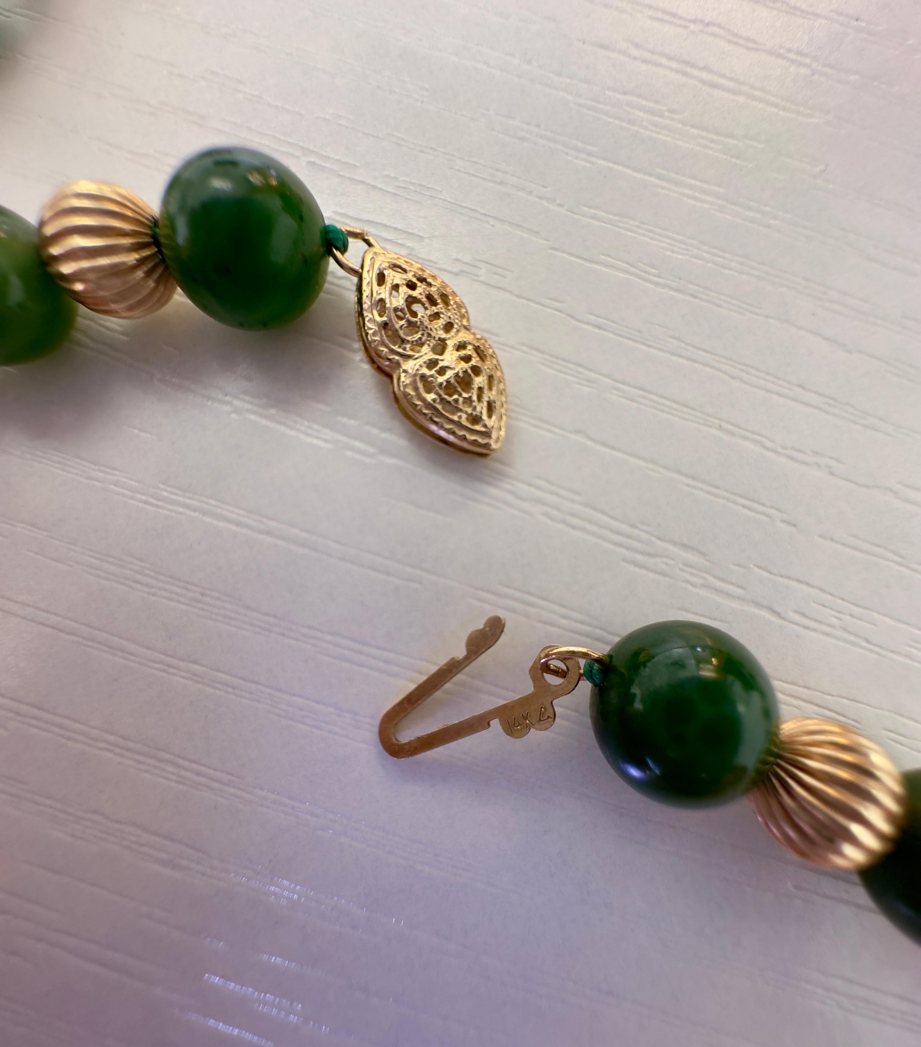 Vintage 14k Yellow Gold Jade Beaded Necklace For Sale 2
