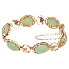 Vintage 14K Yellow Gold Jade Cabochon Leaf Motif Bracelet