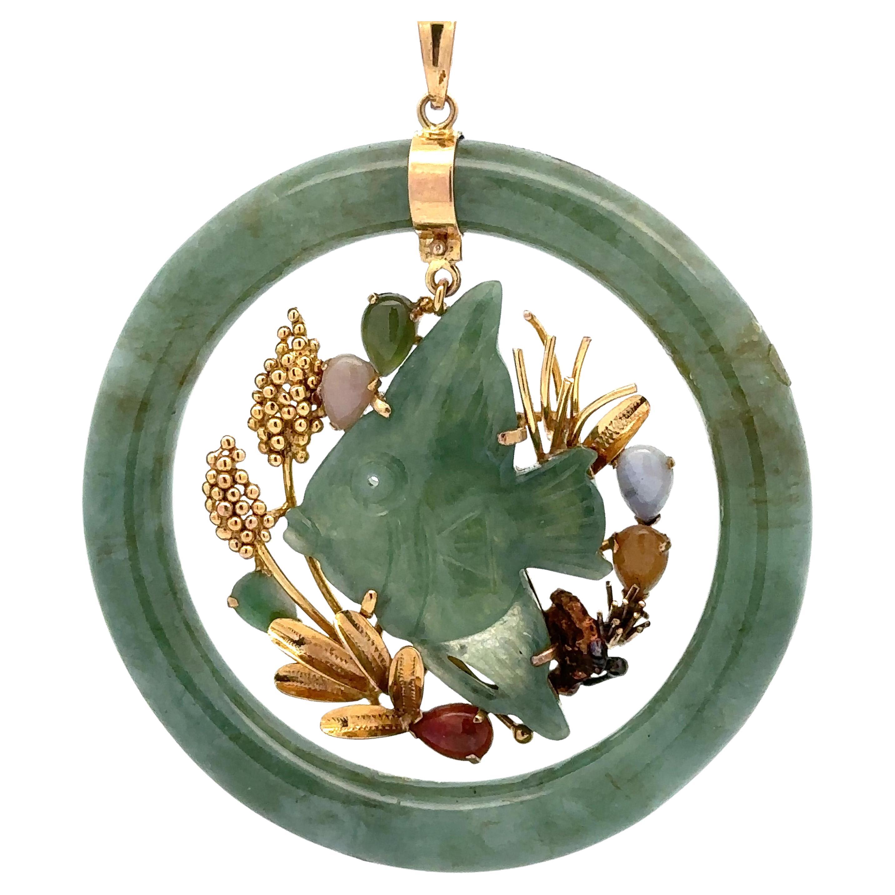 Vintage 14k Yellow Gold Jade Disk w/ Dangle Carved Fish Pendant Necklace
