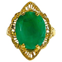 Vintage 14K Yellow Gold Jade Filigree Ring
