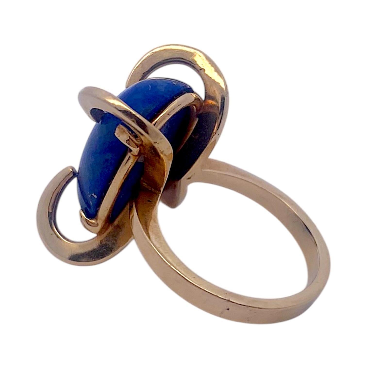 Taille cabochon Bague Vintage en or jaune 14K Lapis Lazuli en vente