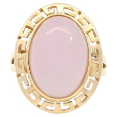 Anello da cocktail con castone a forma di chiave greca in oro giallo 14 carati vintage