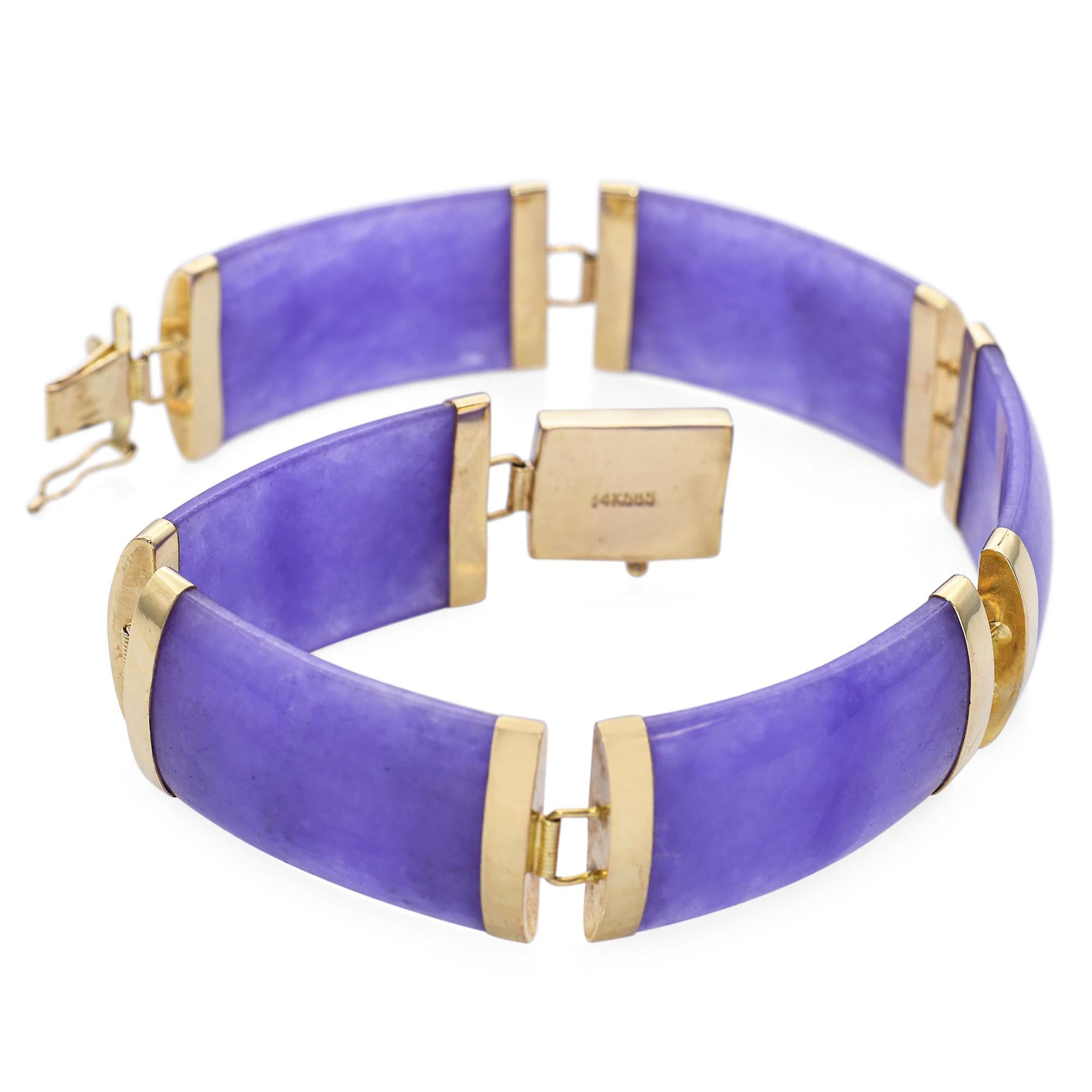 Armband aus 14 Karat Gelbgold mit lavendelfarbenem Jadeit Damen im Angebot