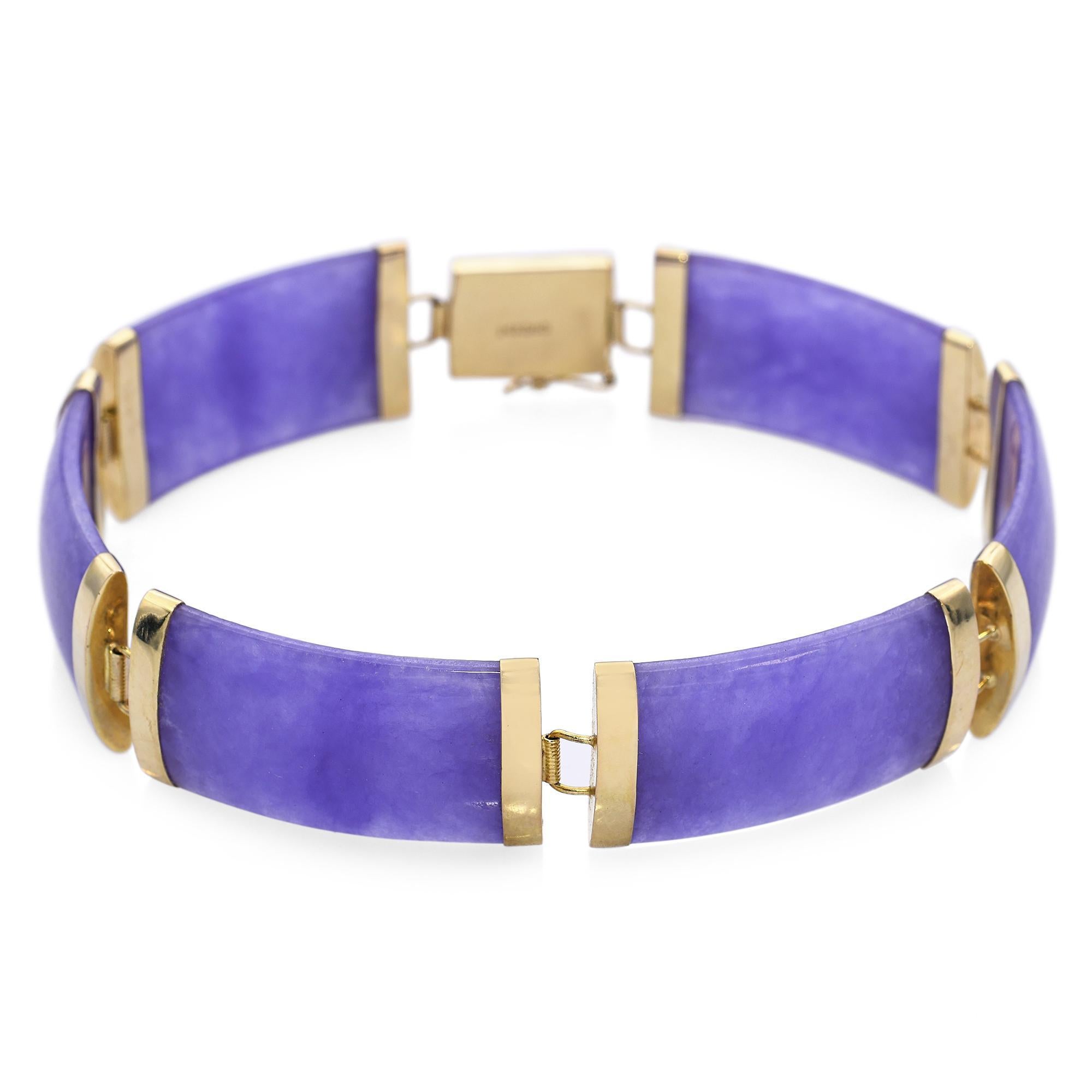 Armband aus 14 Karat Gelbgold mit lavendelfarbenem Jadeit im Angebot 1