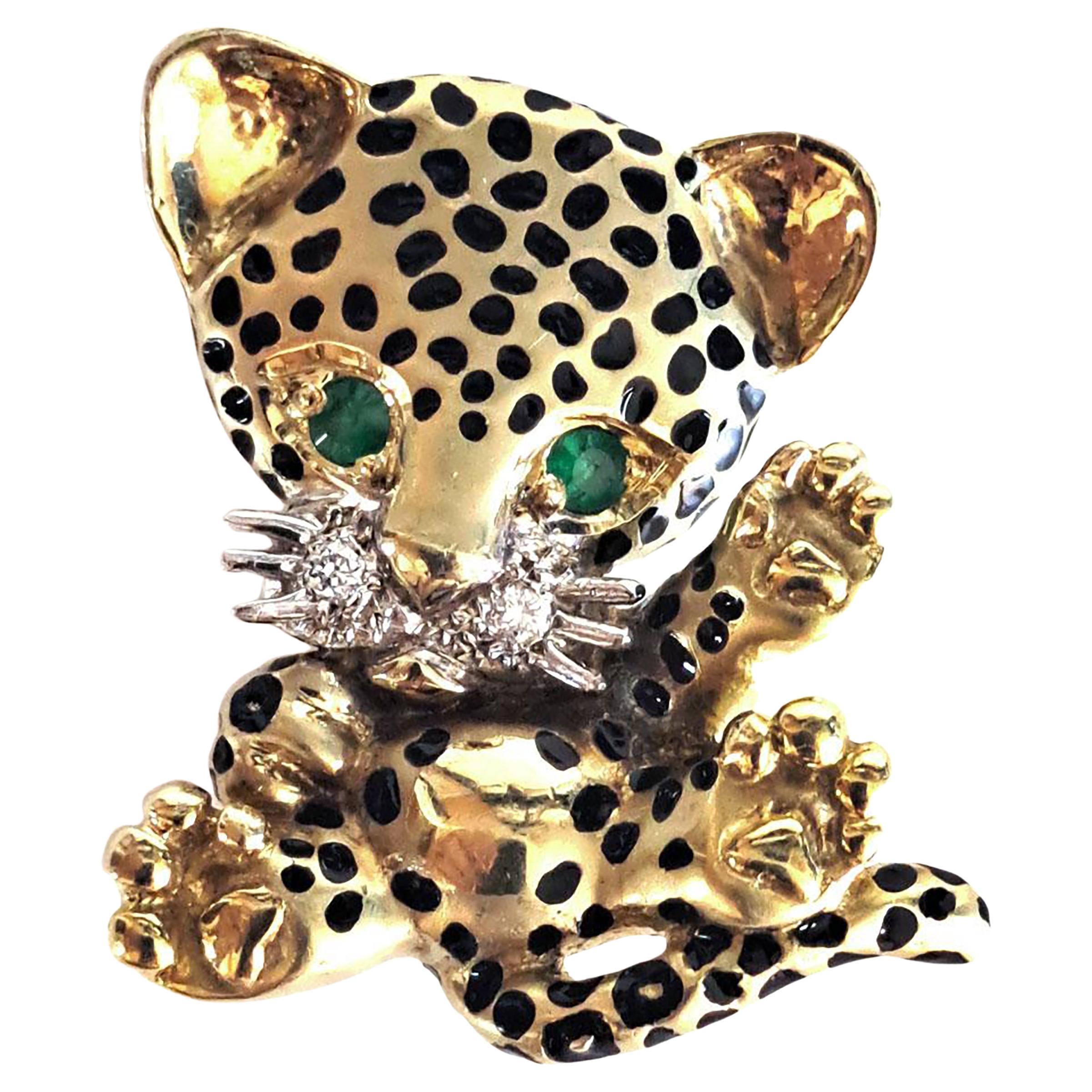 Vintage 14K Yellow Gold Leopard Cub Brooch-Pendant with Diamond and Emerald Eyes