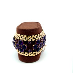 Vintage 14K Yellow Gold Link Bracelet with 48.15 Carat Amethysts 65.2 Grams
