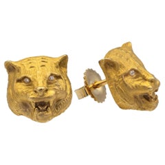 Vintage 14K Yellow Gold Lioness Earrings Studs with Diamond eyes  3D Detail