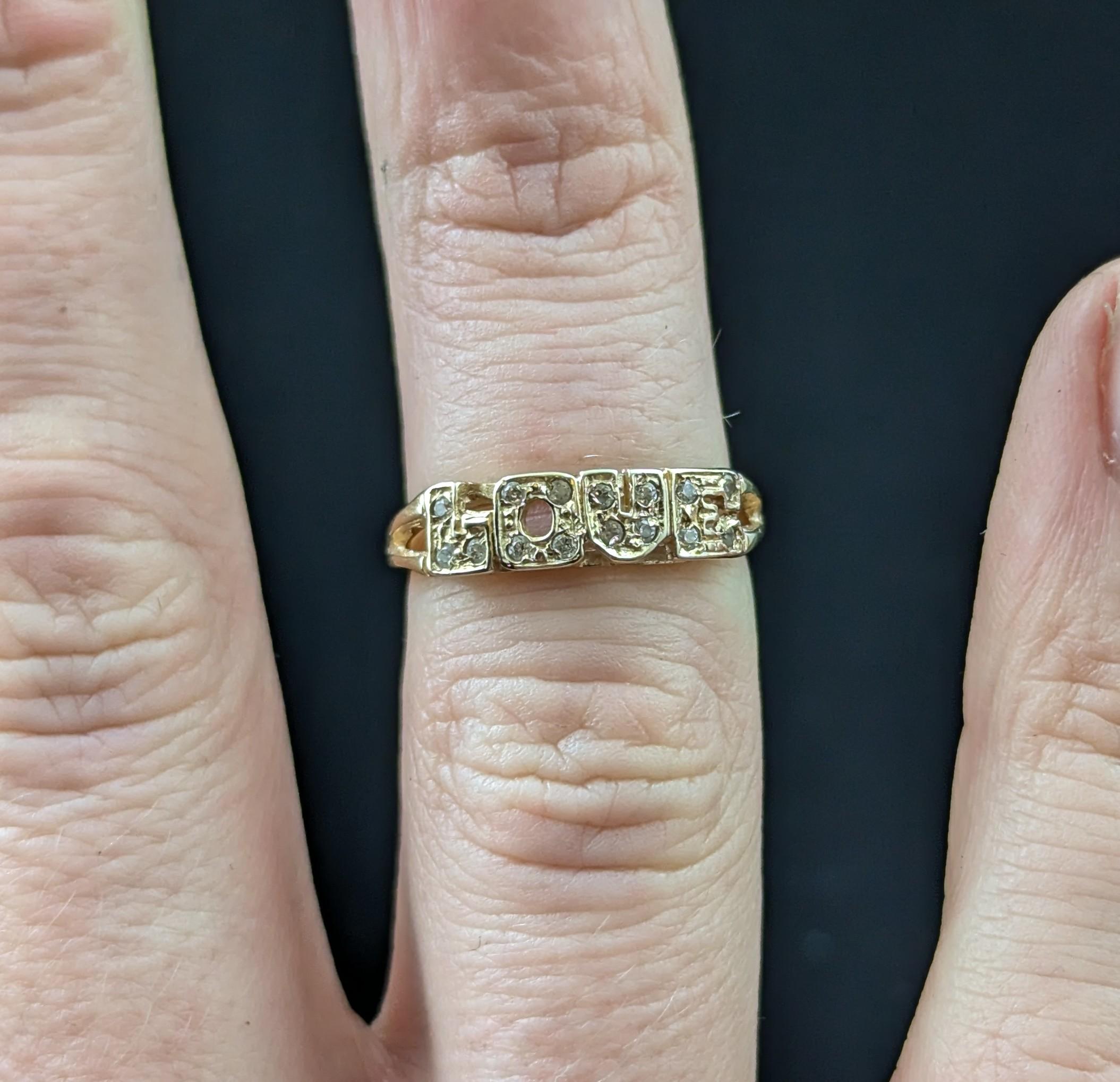 Love-Ring aus 14 Karat Gelbgold, Vintage, Paste im Angebot 1