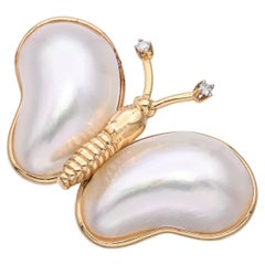 Vintage 14k Yellow Gold Mabe Pearl and Diamond Brooch