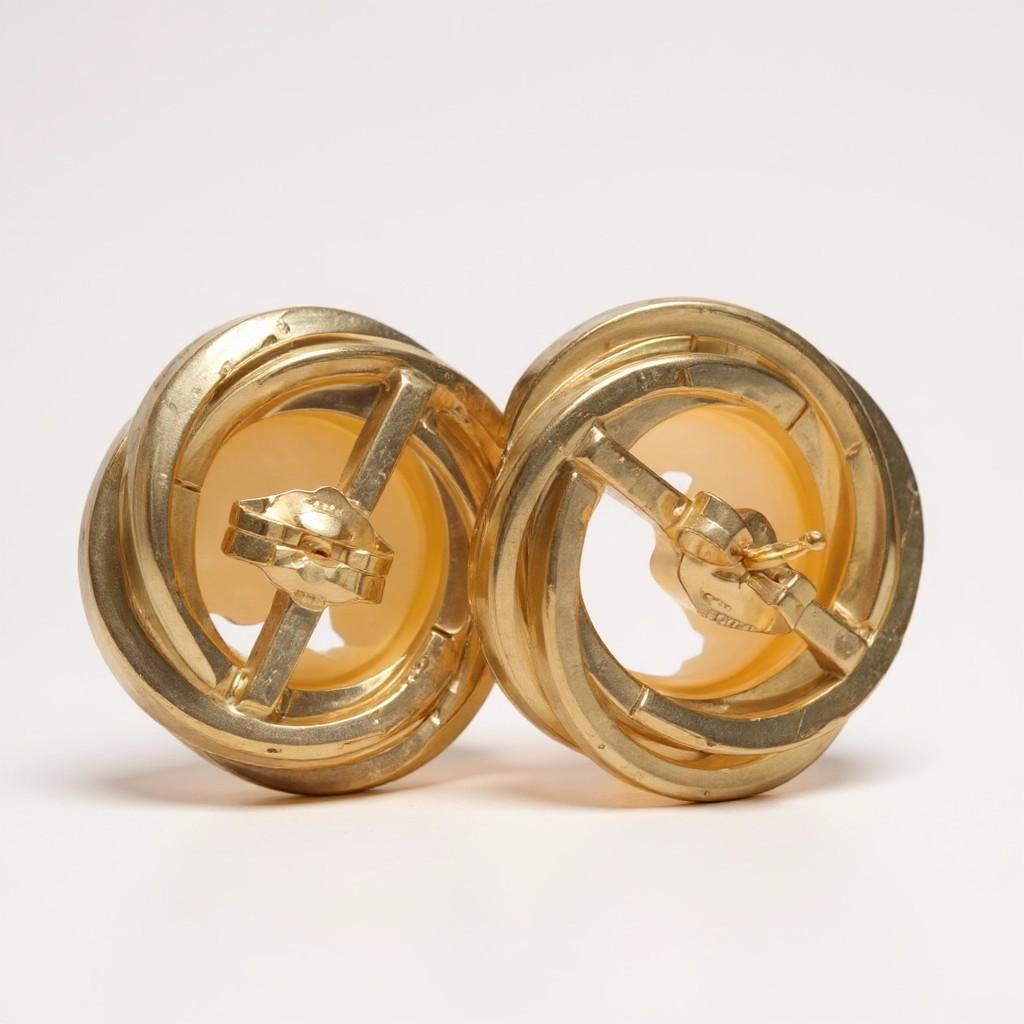 Taglio rotondo Orecchini Mabe d'epoca in oro giallo 14K con perle e diamanti in vendita