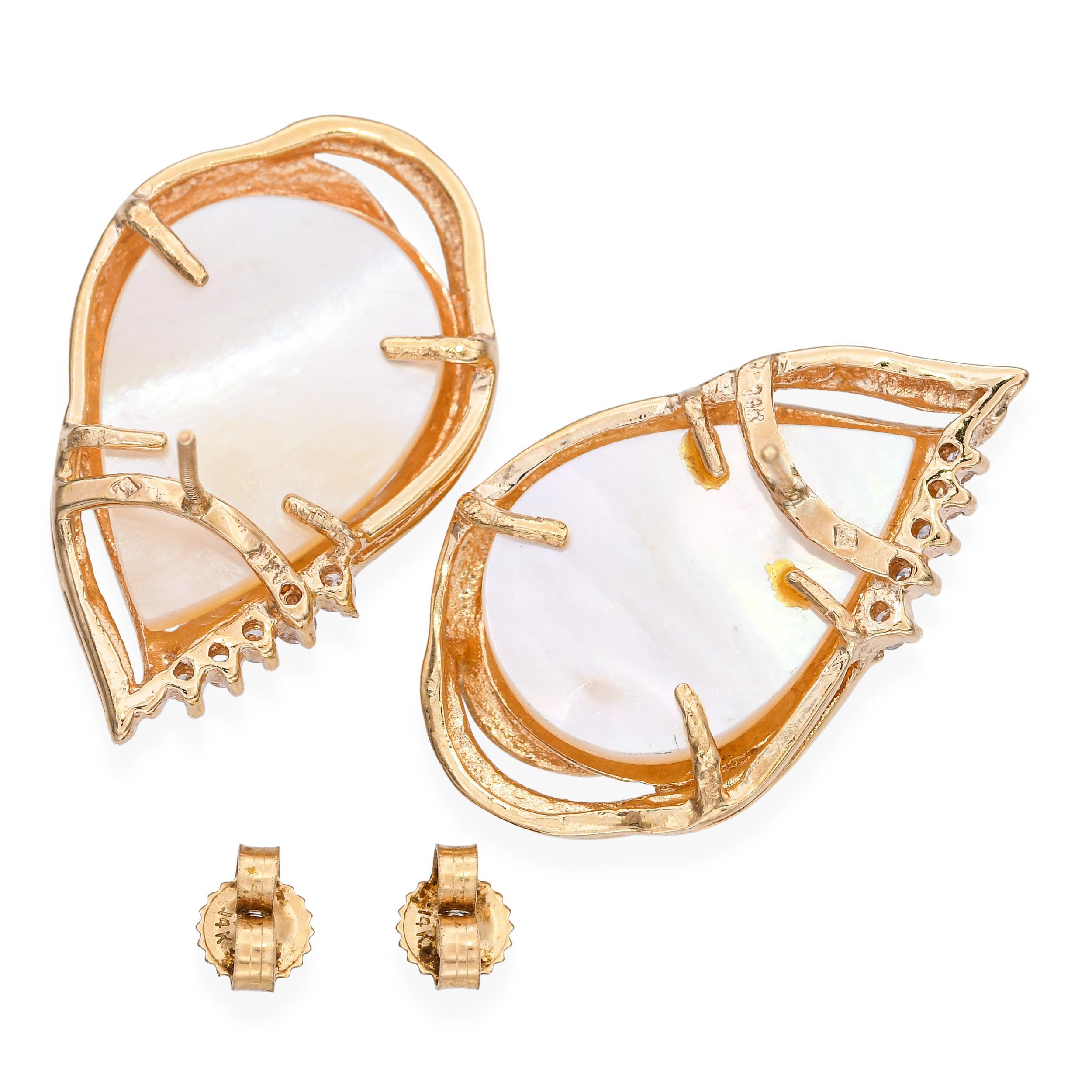 da uomo o donna Orecchini a goccia d'epoca in oro giallo 14k con perle Mabé e diamanti in vendita