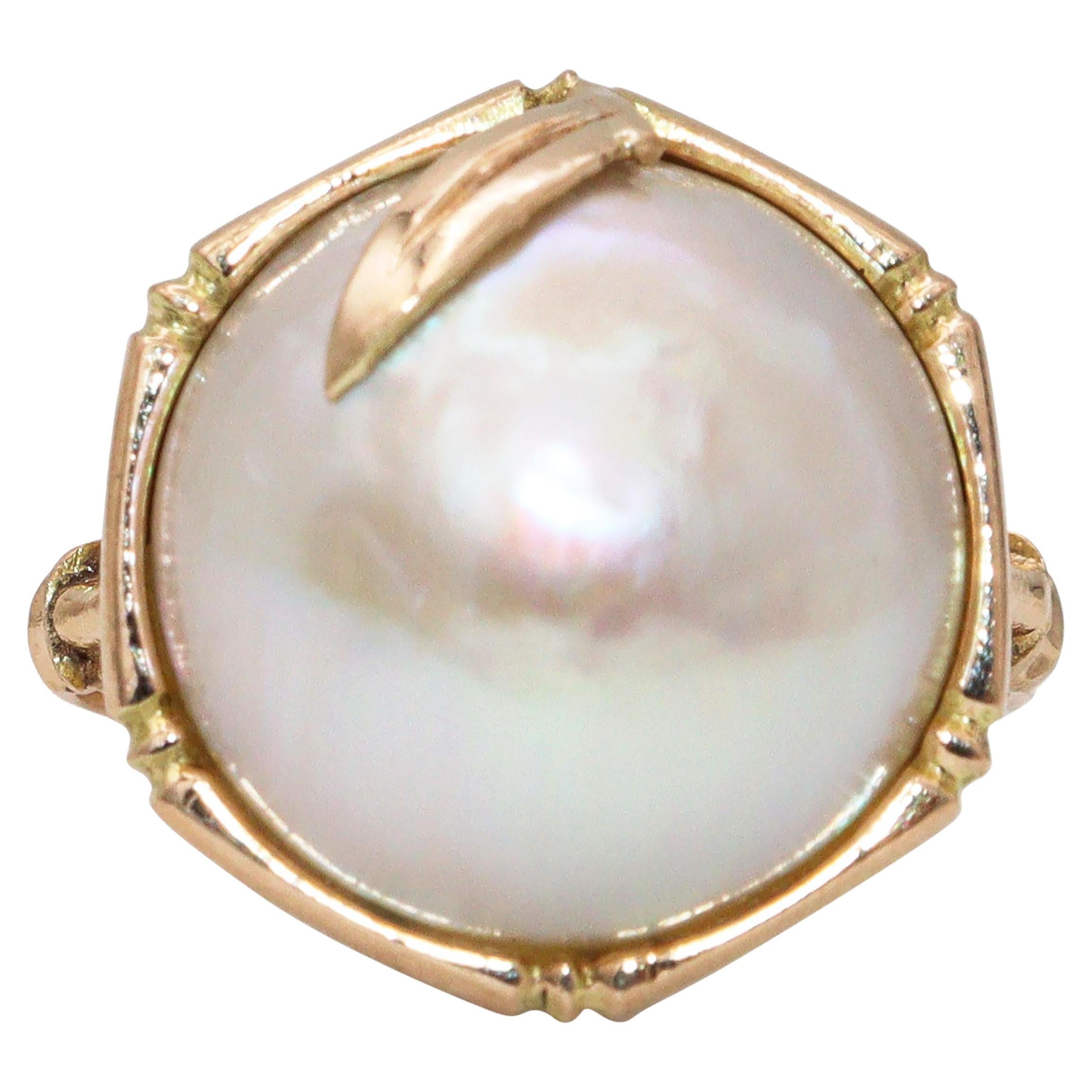 Vintage 14k Yellow Gold Mabe Pearl Bamboo Ring im Angebot