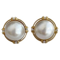 VINTAGE 14K Yellow gold MABE PEARL & DIAMOND ROUND CLIP ON EARRINGS