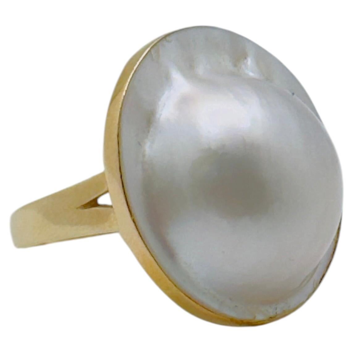 Anillo vintage de oro amarillo de 14K con perla Mabe, engastado en bisel, 22,5 mm