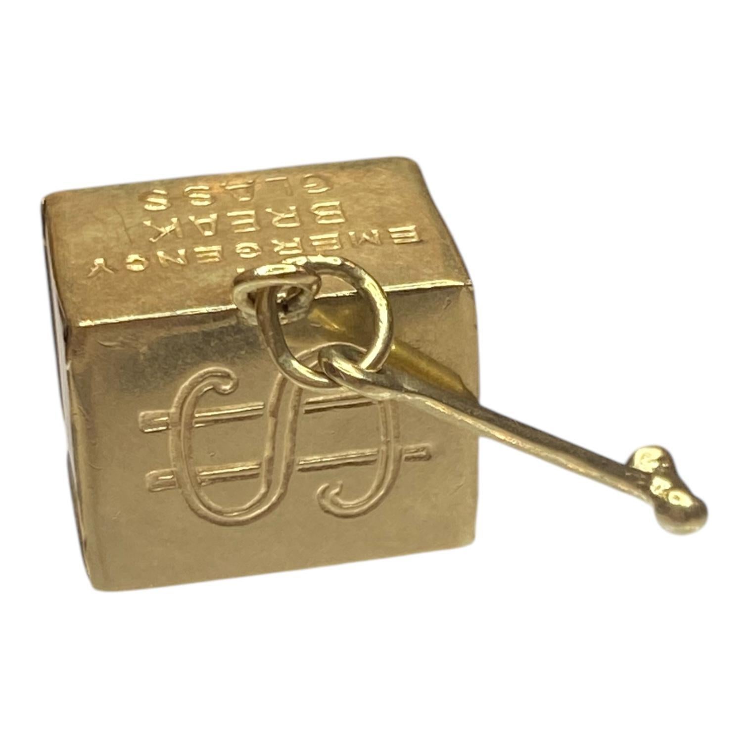 Vintage 14K yellow gold pendant charm featuring a box with the words 