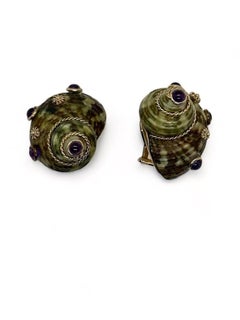 Orecchini vintage in oro giallo 14K con conchiglia MAZ e ametista