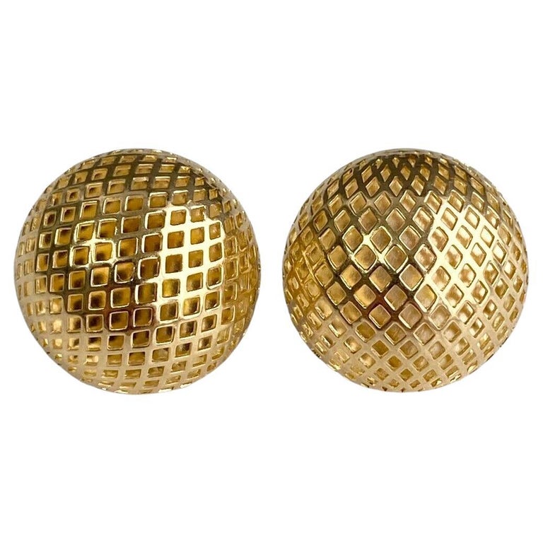 WS2023OCT146 (16M Half Ball Earrings - Silver)