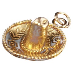 Vintage 14K Yellow Gold Mexican Sombrero Charm Pendant 1.4g