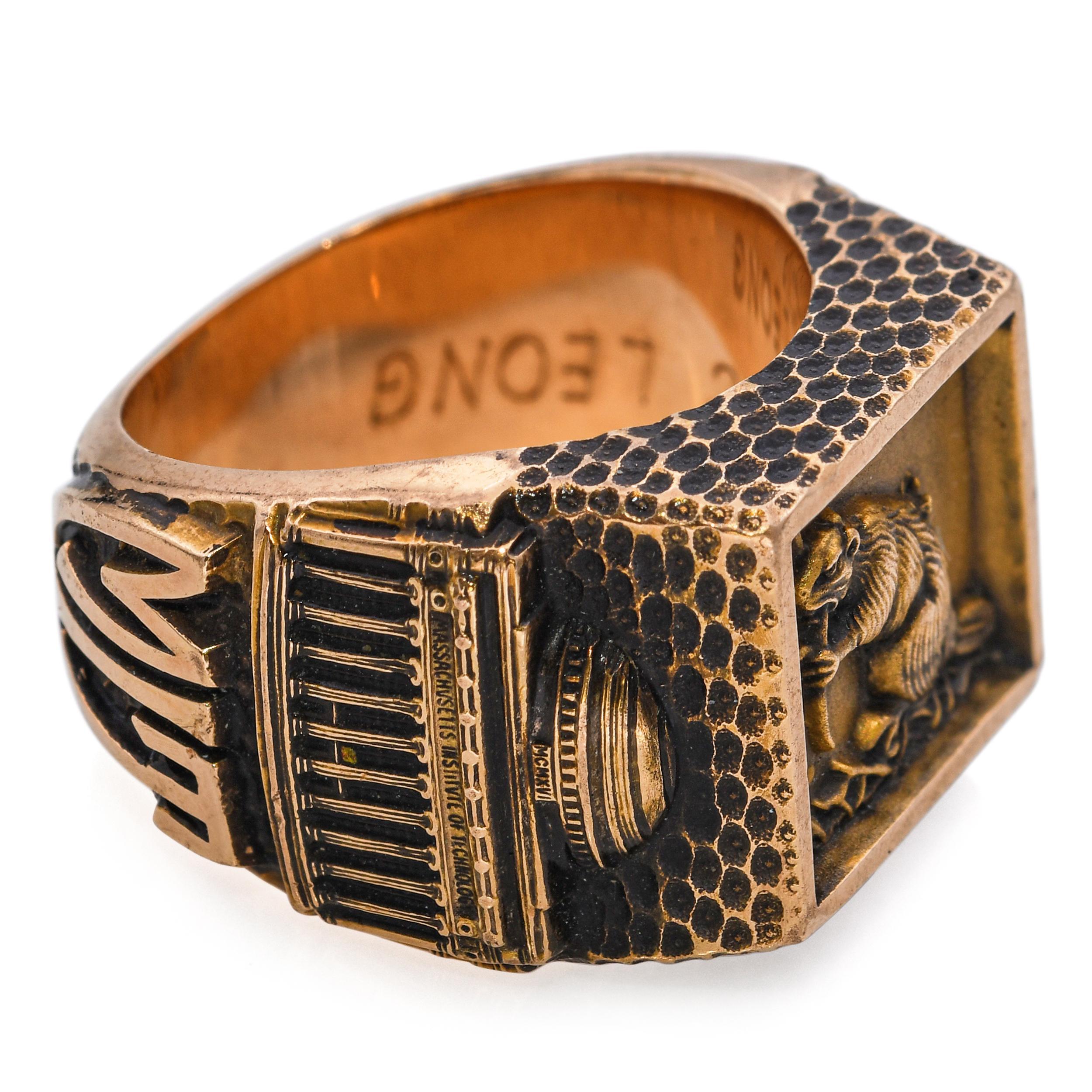 Vintage 14k Gelbgold MIT Klasse von 1965 Messing Ratte Ring im Angebot 2