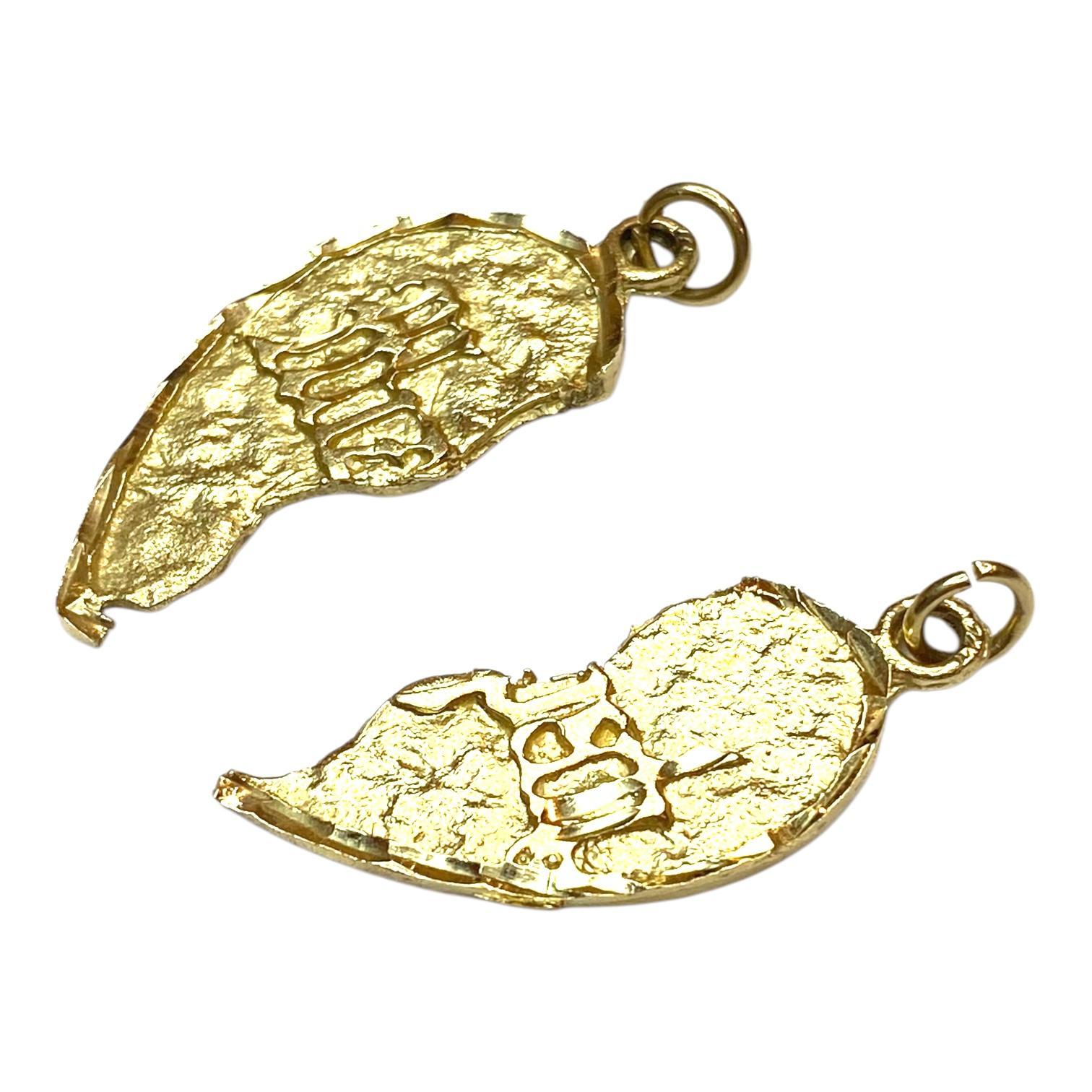 Contemporary Vintage 14k Yellow Gold Mizpah Heart Pendant 2 Pieces