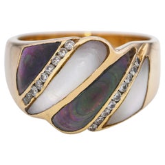 Bague vintage en or jaune 14k incrustée de nacre et de diamants